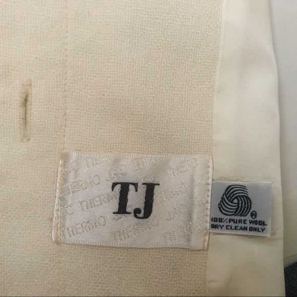 Tailor Made Wool Jacket - Picture 8 of 8